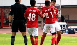 新疆球员爆料新闻视频最新,揭秘新疆足球圈幕后真相